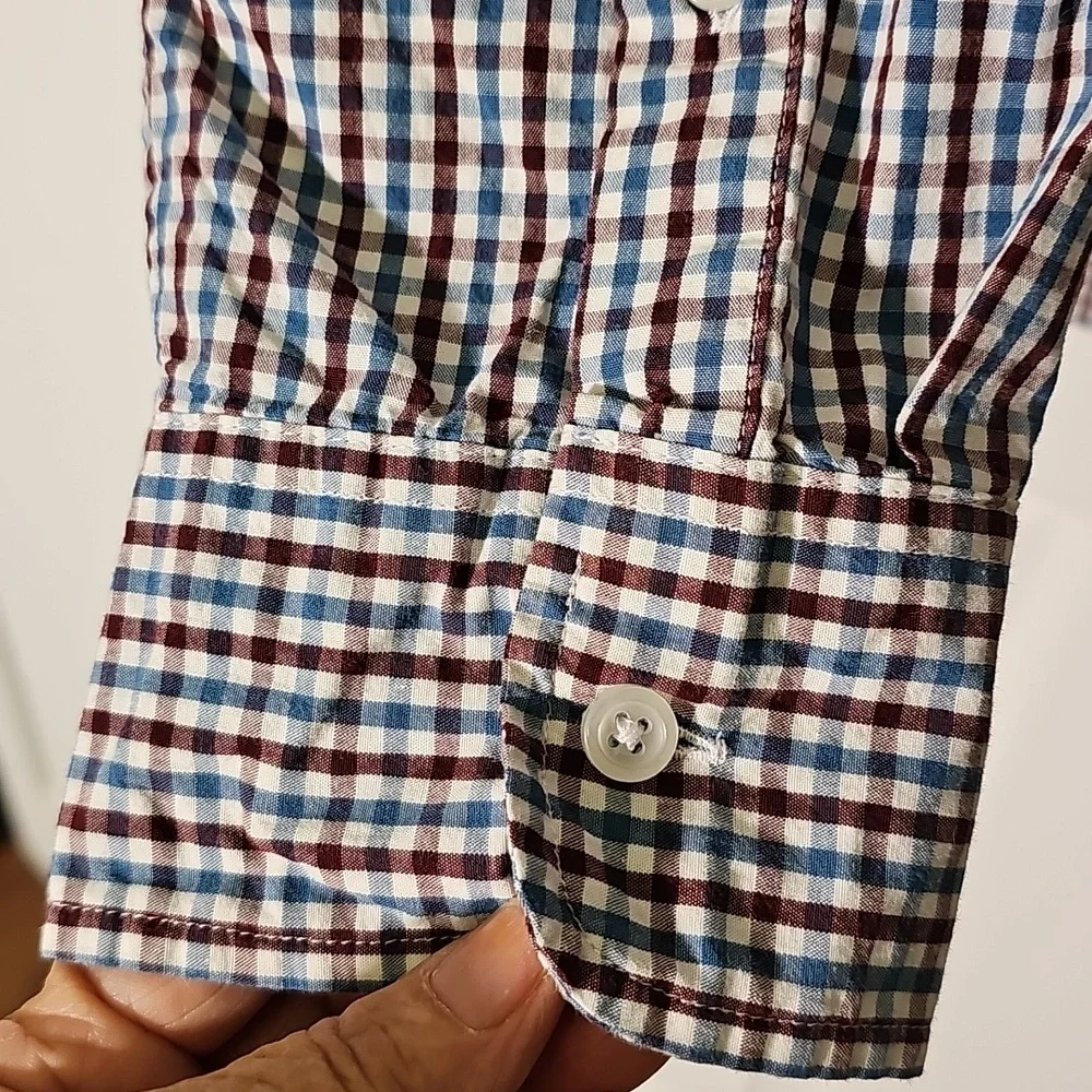 J.Crew Mens Shirt Button Down. Size Large. Burgundy/blue And White‎ Checks.